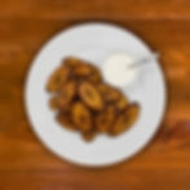 Yellow Ripe Plantain (Maduro Frito).