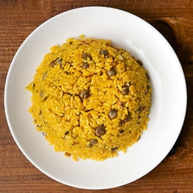 Yellow Rice (Arroz Amarillo).